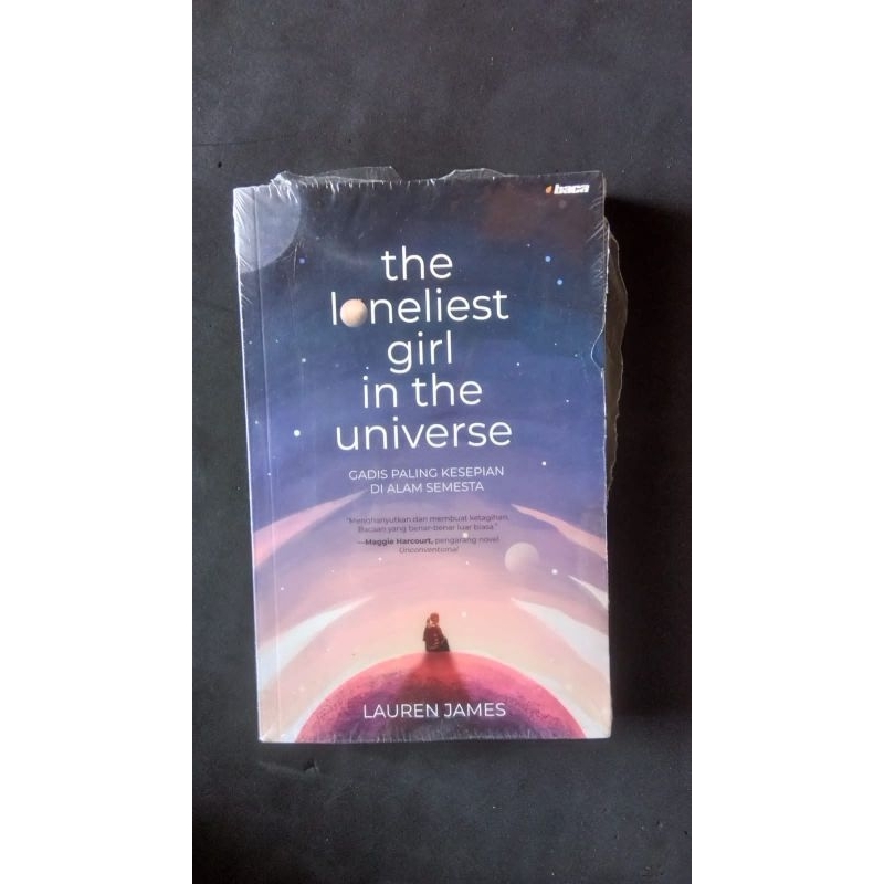 Buku The Loneliest Girl in the Universe-Lauren James