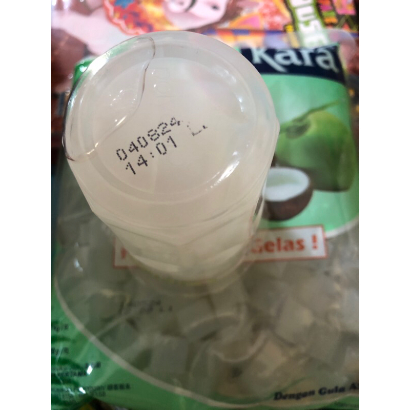 Nata De Coco kara gelas 220 gram