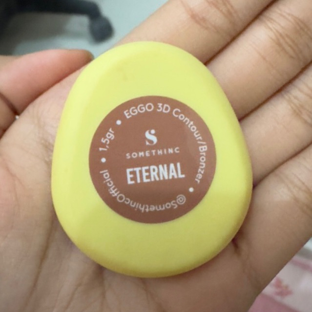 PRELOVED Somethinc EGGO 3D Contour / Bronzer SHADE ETERNAL