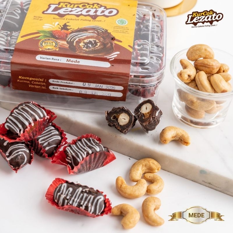 

Kurcok Lezato Kurma Cokelat dengan isian kacang mede