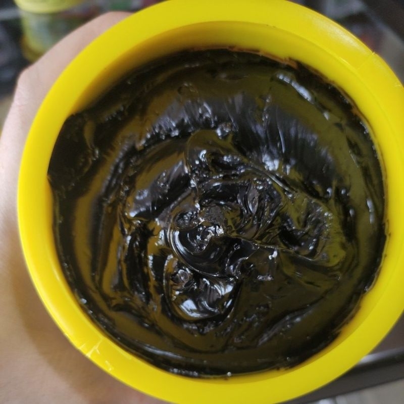 minyak cerbi/minyak grease/minyak gemok champ(hitam) 500 gram