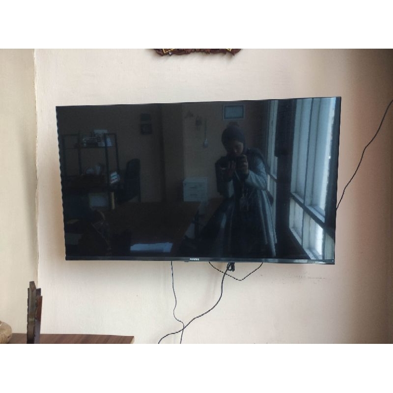 Hisense 43E4F Smart TV 43inch Android TV