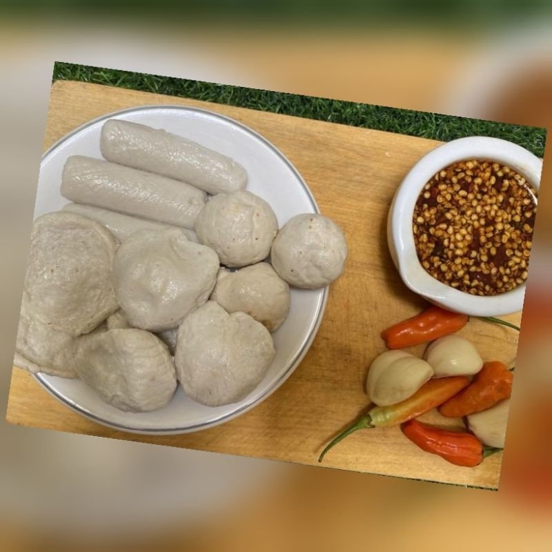 

Pempek Ikan Tenggiri isi 8 pcs