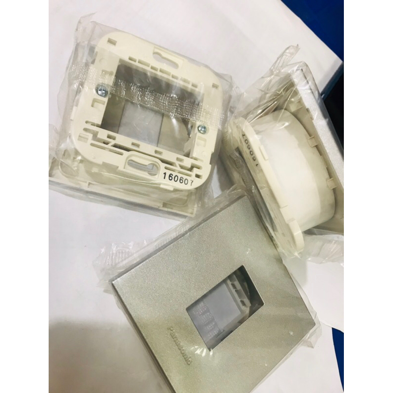 prime saklar Panasonic silver