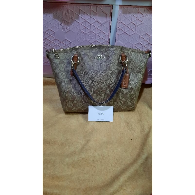 preloved coach  kelsey signature