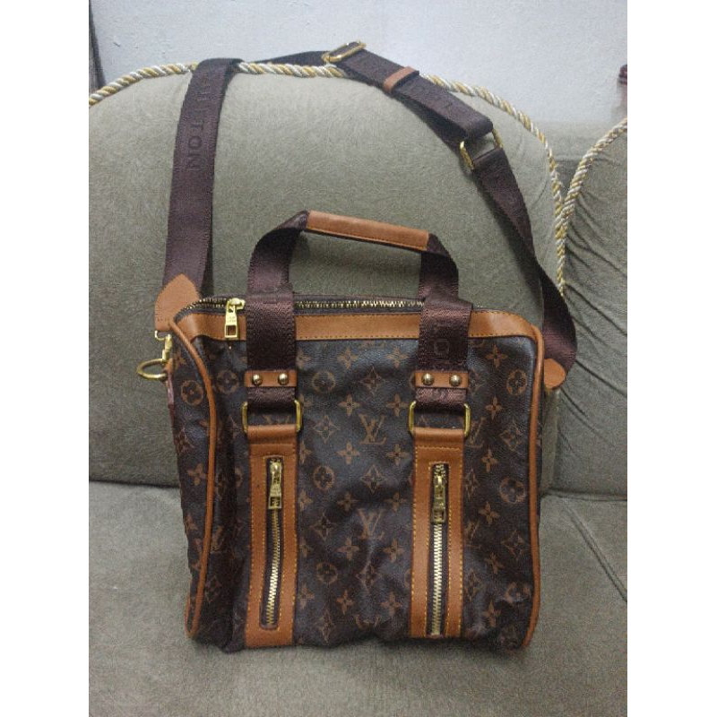 Tas LV tali panjang kw super Preloved