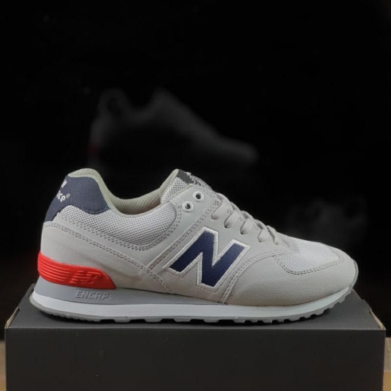 Sepatu sneaker Pria terlaris New Balance 574