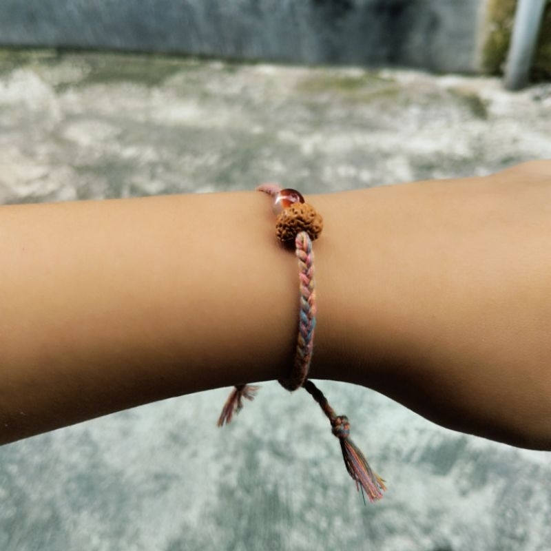 Gelang Pesona Genitri