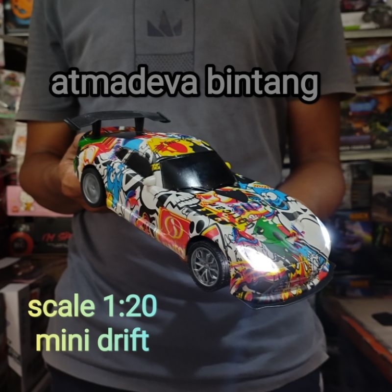 Mobil Remote RC Drift Cars Remote Control Speed Drift Batre Cash Nyala Lampu LED / RC Mini Drift / Mainan keluarga Murah