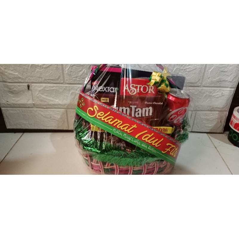 

PARCEL LEBARAN IDUL FITRI PK 06 ll BY AVIT VAVA