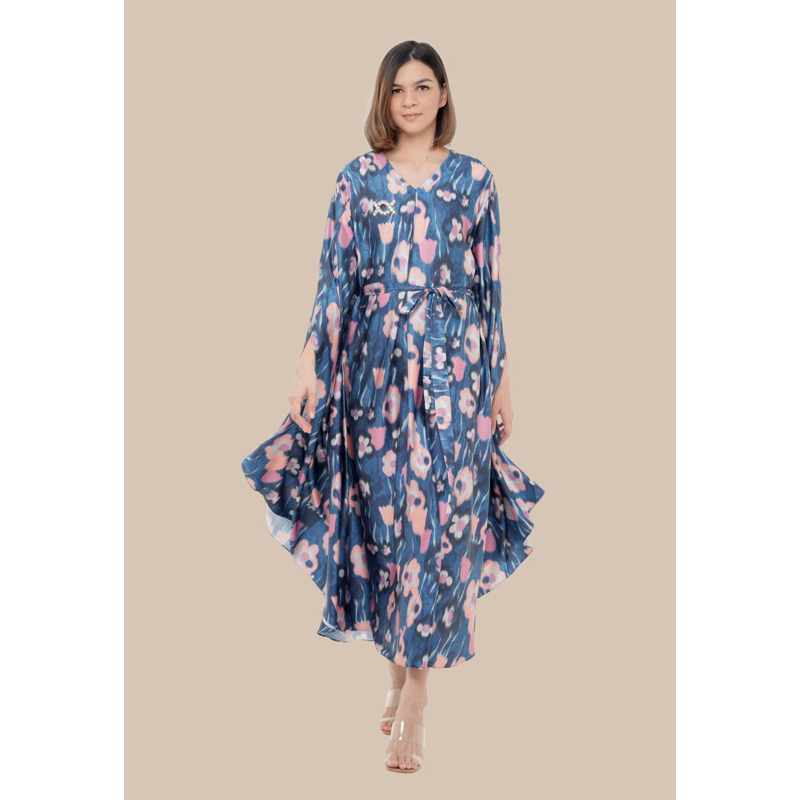 TALIA DRESS MIDNIGHT WEARING KLAMBY