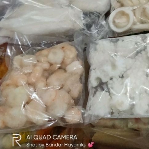 

UDANG KUPAS FROZEN +/- 500G