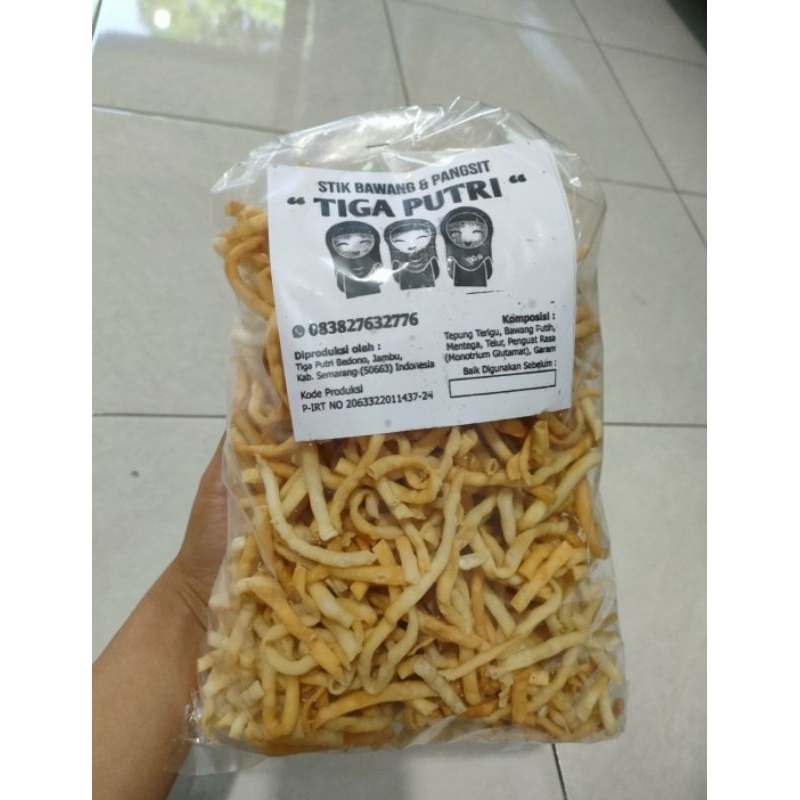 

stik bawang/kue bawang/ jajanan lebaran