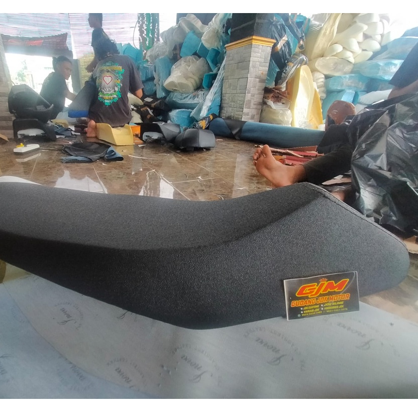 Jok Satria FU kulit kasar amplas pasir-Jok Satria FU-Jok roadrace satria-Jok satria FU model roadrac