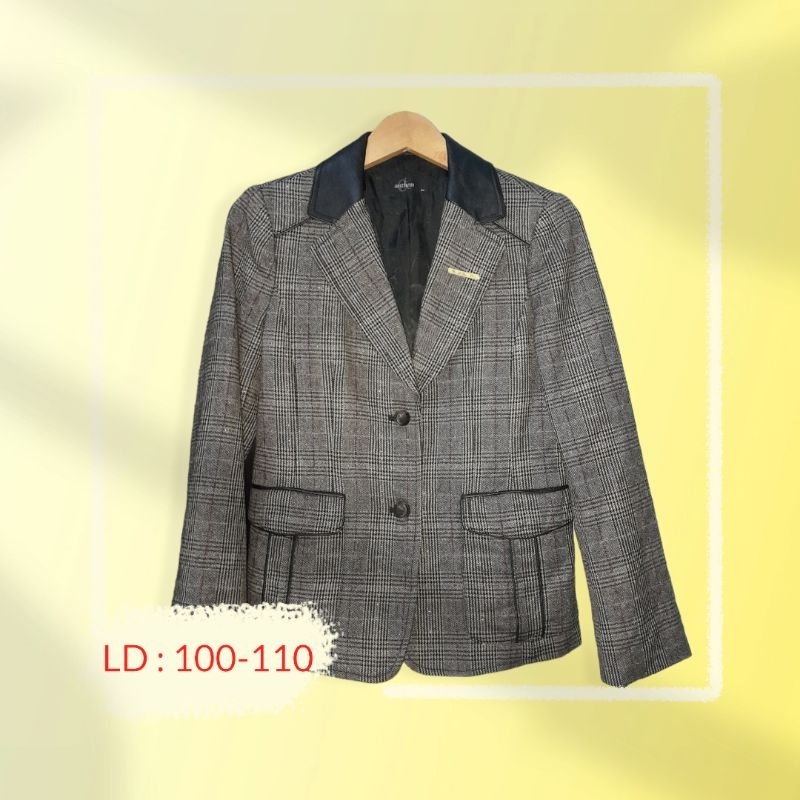 Blazer Wanita LD 100-110