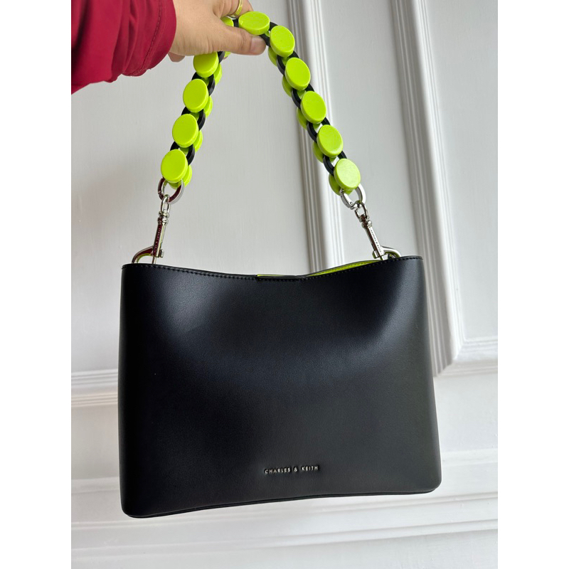 TAS hitam CK CHARLES N KEITH