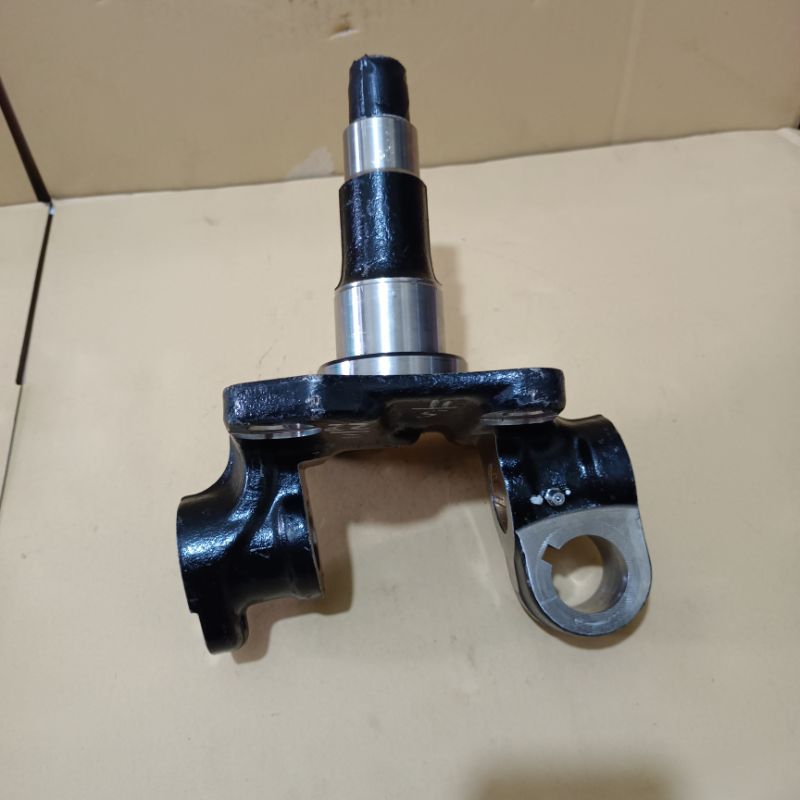 KNUCKLE ATAU KENAKEL HINO DUTRO 130HT ORIGINAL