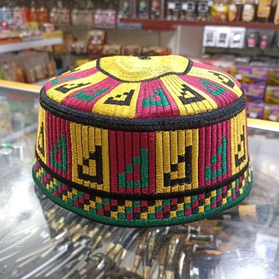 Peci bordiran meukutop motif khas Aceh / Peci Aceh Teuku Umar