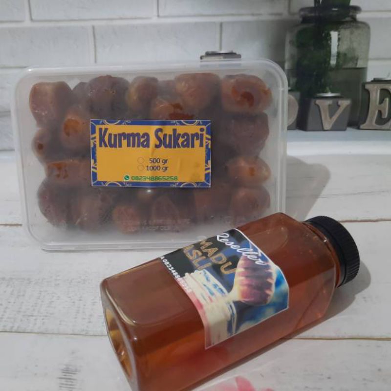 

Paket Kurma Sukari + Madu Hutan