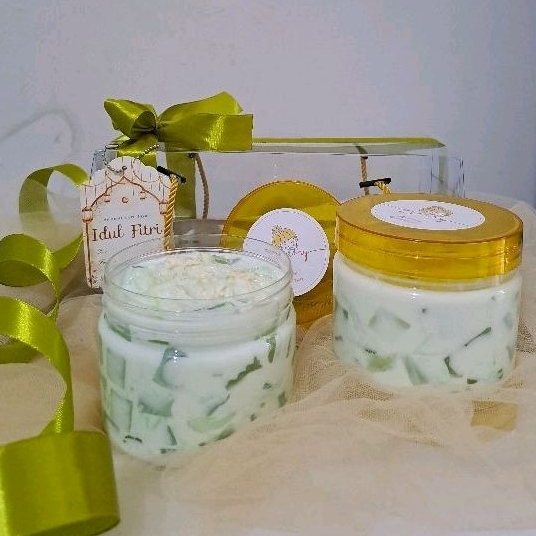 

Hampers Lebaran - Buko Pandan Creamy