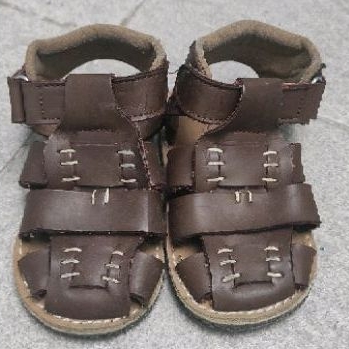 PRELOVED Sepatu anak QULA