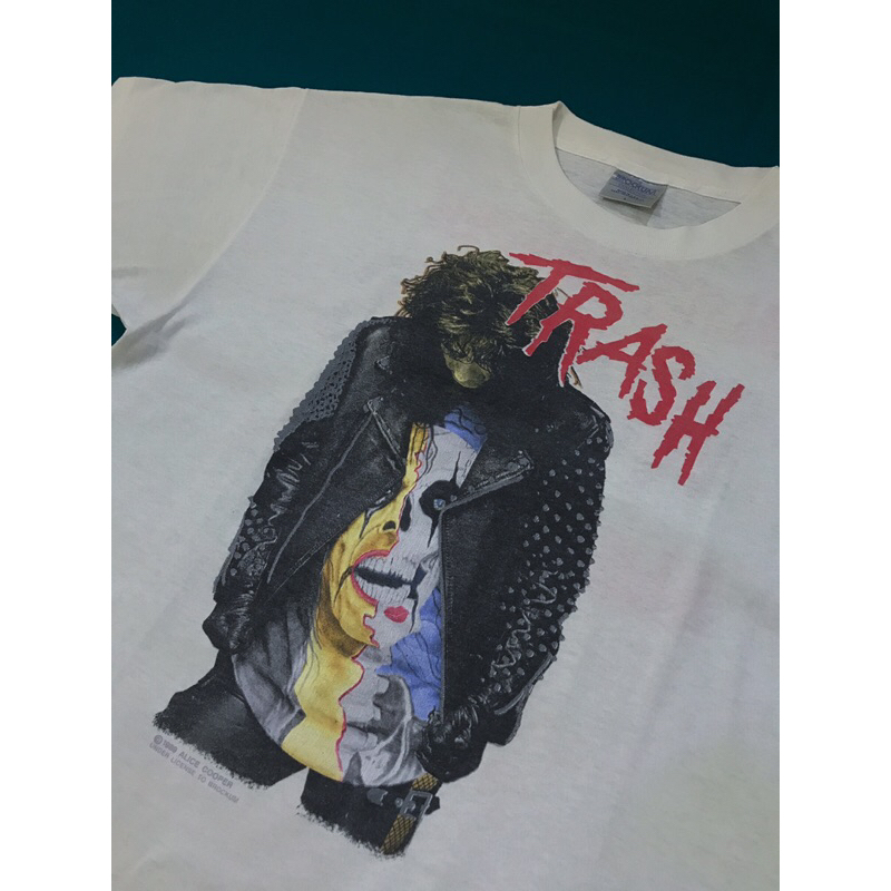 TSHIRTS/KAOS VINTAGE ALICE COOPER AMERICAN TOUR ALBUM TRASH 1990 ©️1989 BY BROCKUM USA