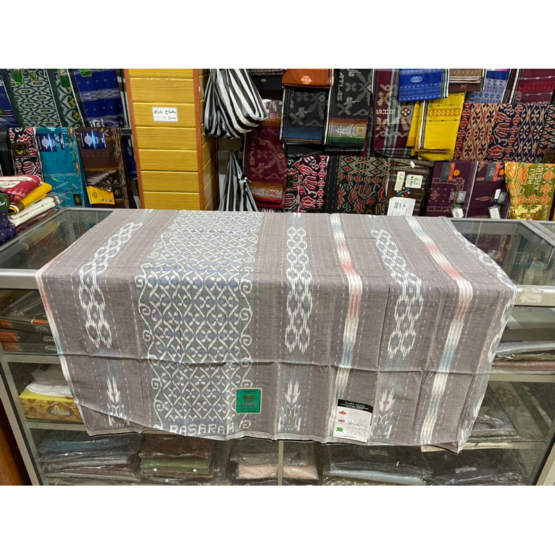 sarung tenun basarah