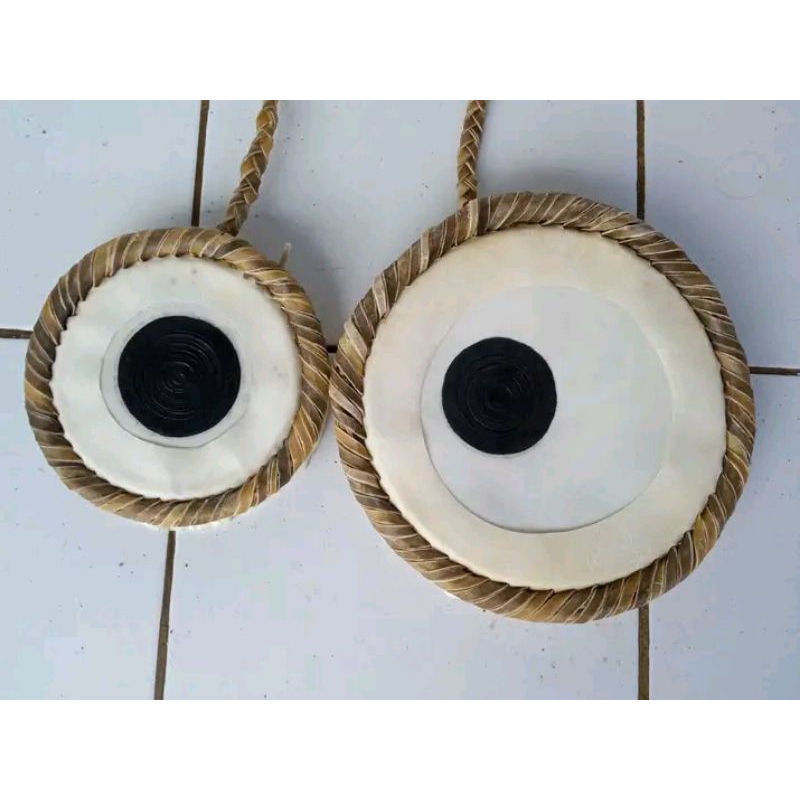 skin lokal tabla sekin tabela Lokkal bayan Dayan