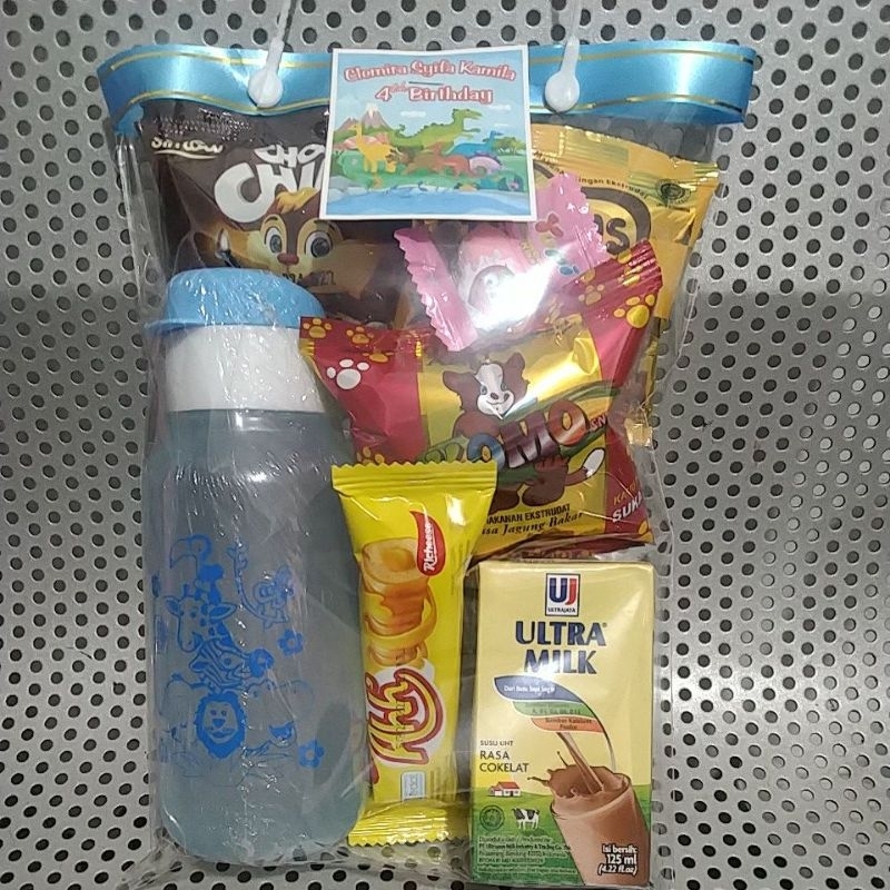

Bingkisan Snack Ulang Tahun Anak// Hampers Ulang Tahun Anak