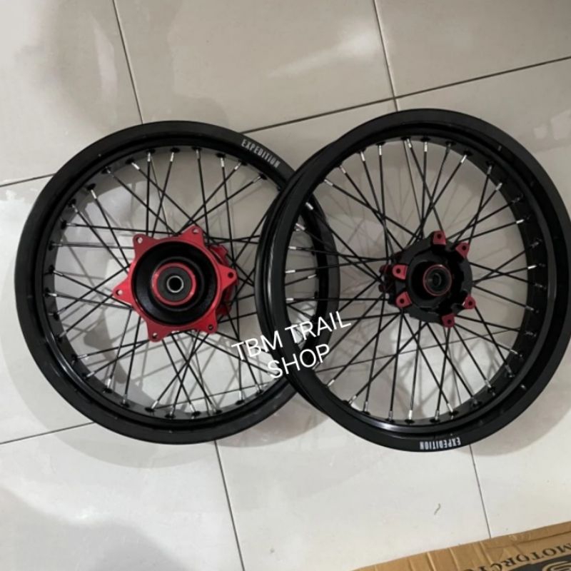 VELG SET CRF SUPERMOTO VELG SUPERMOTO CRF EXPEDITION SCARLET