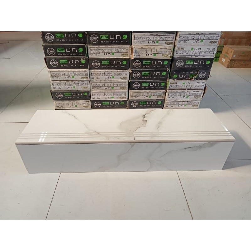 Granite tangga 30x120 Florence calacatta