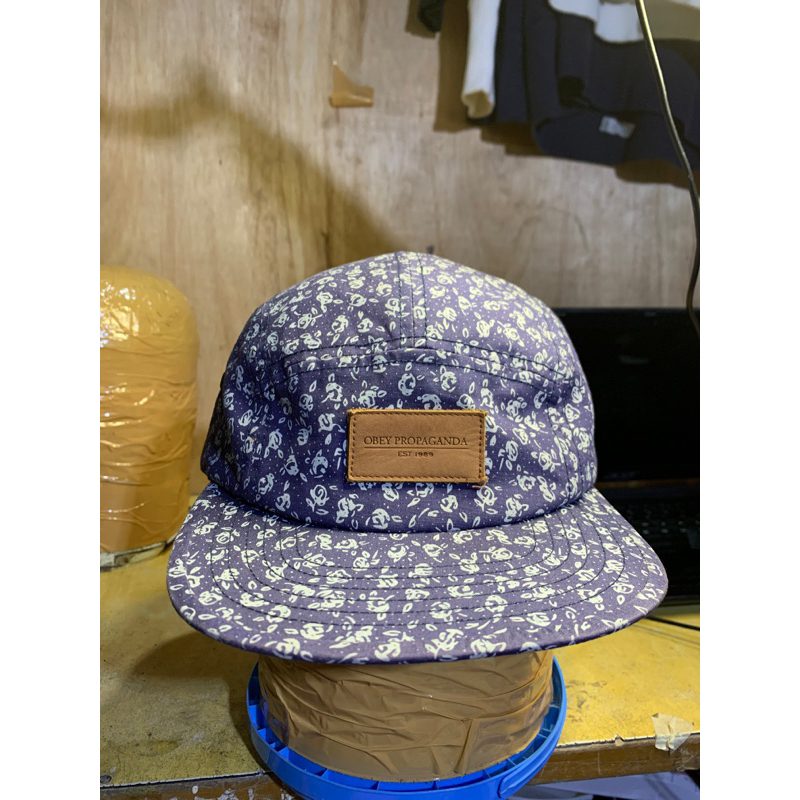 SnapBack OBEY PROPAGANDA