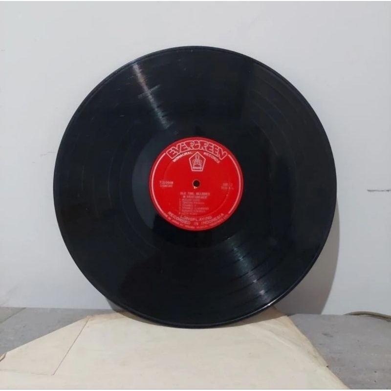 Vinyl Piringan Hitam 12 inc Kerontjong Beat Old Time Melodies