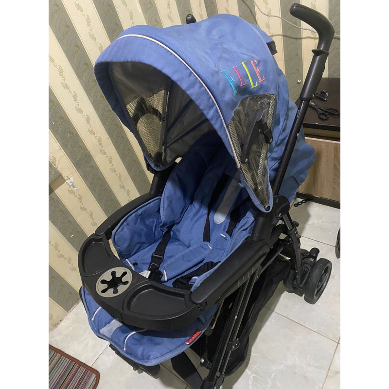 Preloved Stroller Elle Huntington/ BabyElle citilite