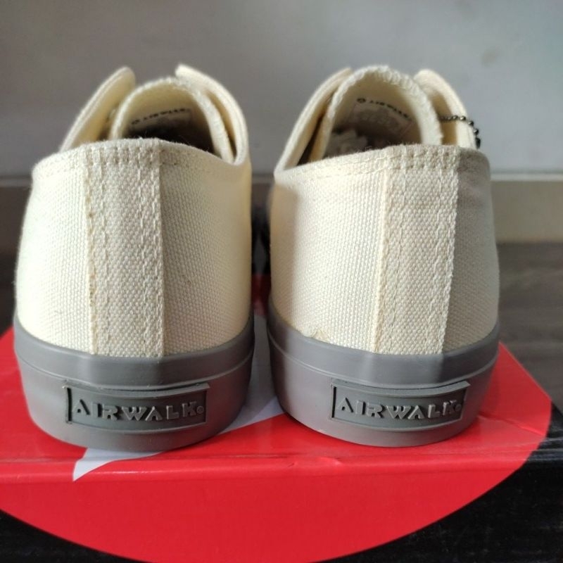 Sepatu Airwalk Rogelio (M)