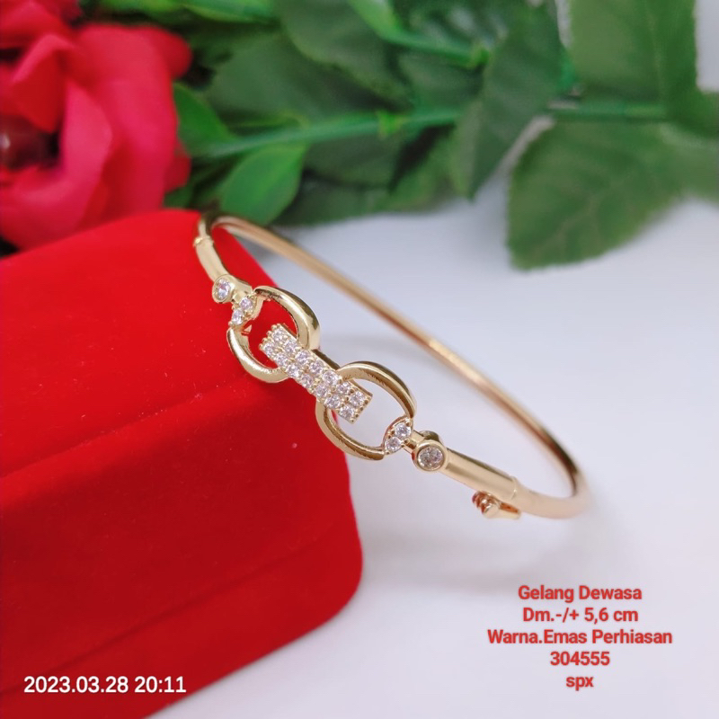 Gelang Tangan Bangle Titanium Xuping Perhiasan Aksesoris Lapis Emas Terlaris Termurah