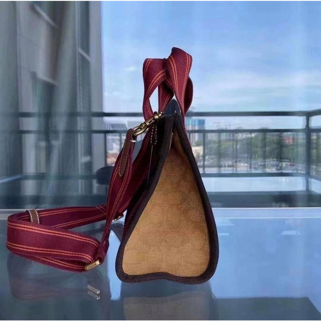 Coach Spin Tote 27 In Signature Jacquard C8635