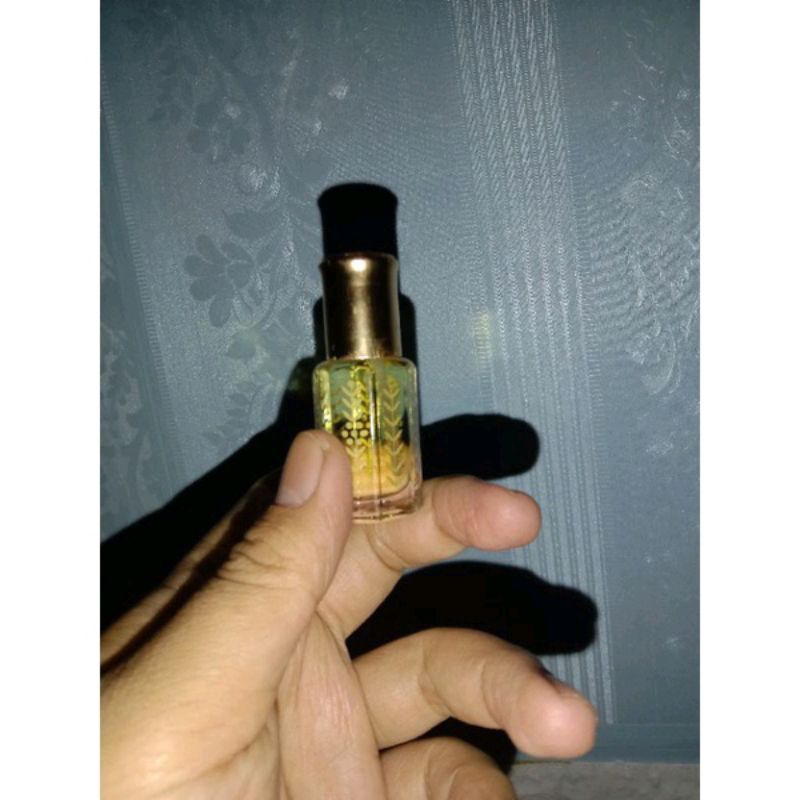 Minyak wangi Attar mizan/Attar mizyan/Attar mizyan banafa