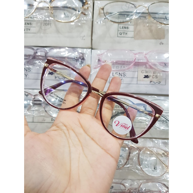 KACAMATA CATEYE KEKINIAN ANTI RADIASI KODE 95283