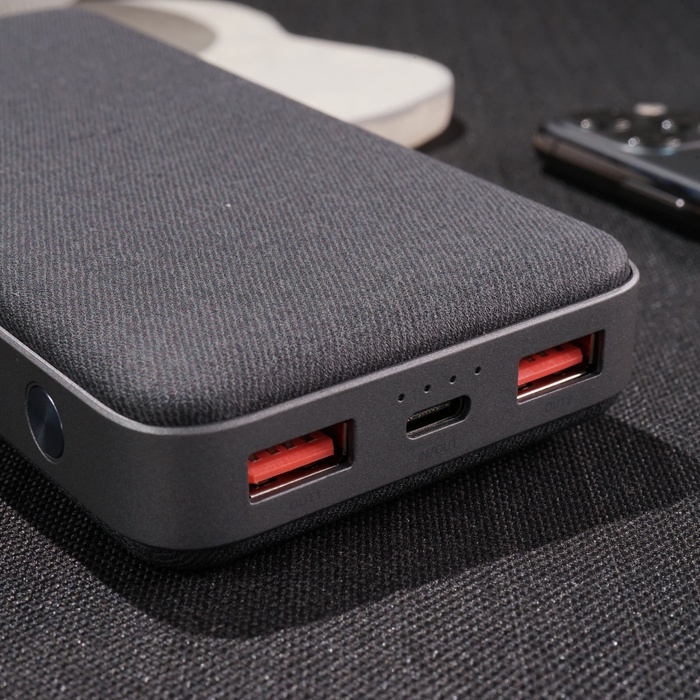 KiiP WIRELESS EW40 Power Bank 15W Fast Charging PD&amp;QC 3.0 20W 20000mAh Mendukung Pengisian cepat seperti QC3.0, FCP(Huawei), AFC(Samsung) dan lain