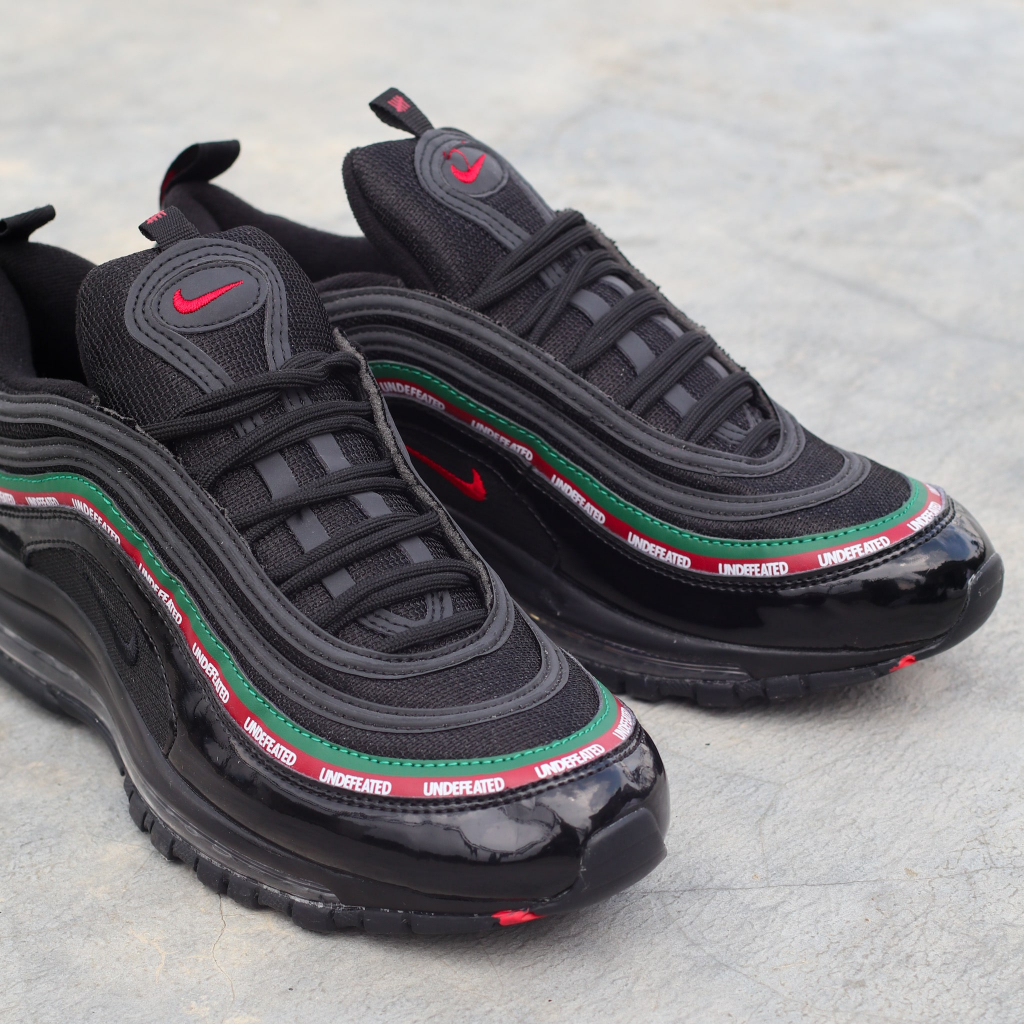 AM97 UNDEFEATED ALL BLACK SEPATU SNEAKERS TERLARIS