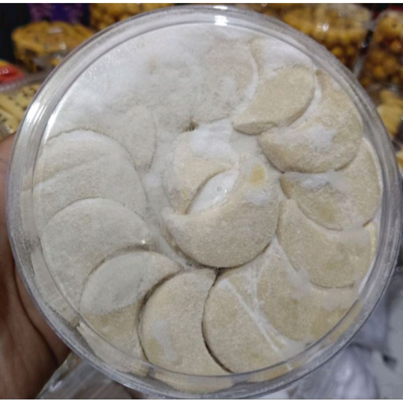 

KUE KERING PUTRI SALJU 250GRAM