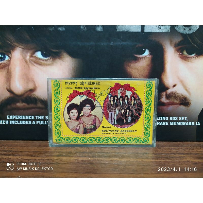 Kaset Pita : merry christmas bersama : Pattie Bersaudara..