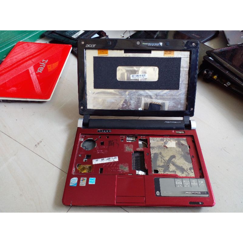 Casing Netbook Acer Aspire One 531