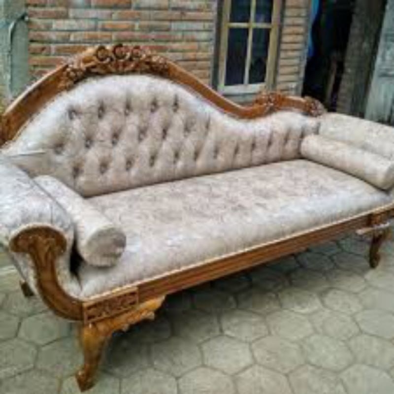SOFA LOUIS KAYU JATI JEPARA