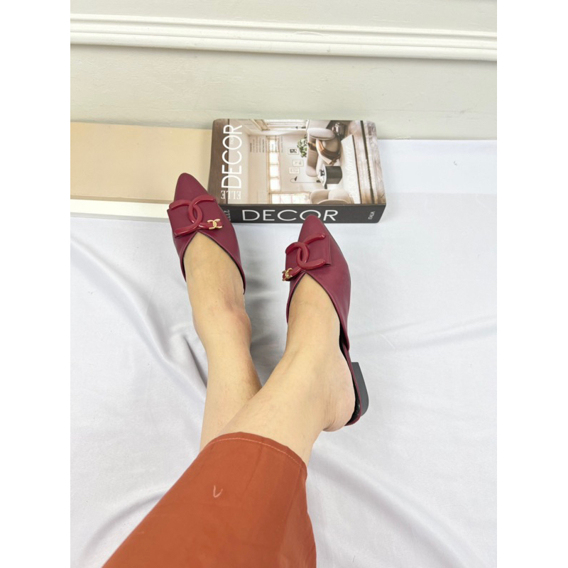 sepatu sendal wanita terbaru Louisdear B112 bahan kulit Dove sendal pesta wanita tapak 2 cm dengan bahan yang lembut