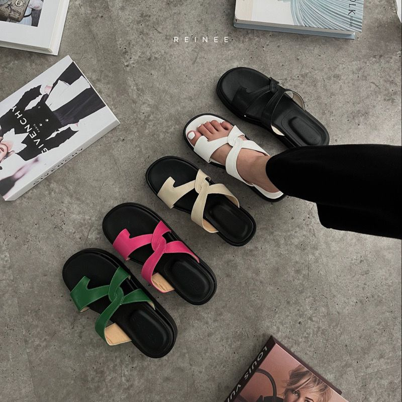 Enola Sandal