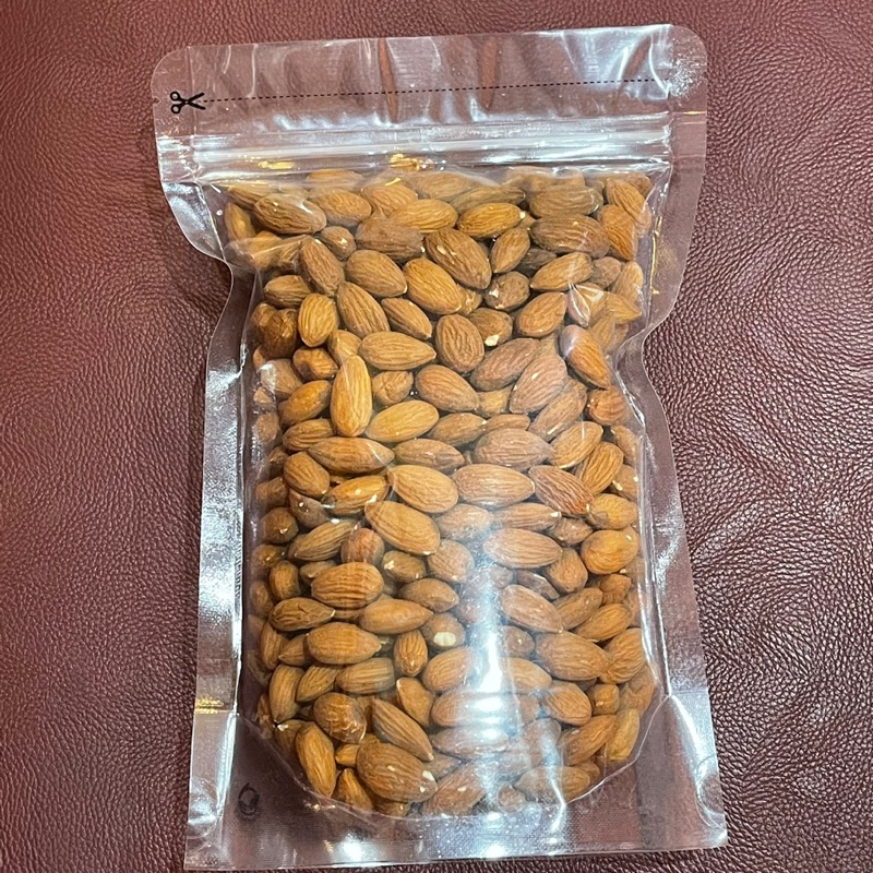 

ADY78 Roasted Almond Whole 500gr / Almond Panggang Utuh 500gr