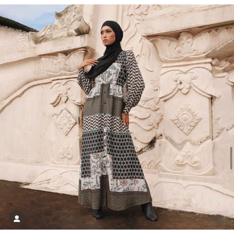 Zaskia Sungkar Nada Dress Black Ori Jastip