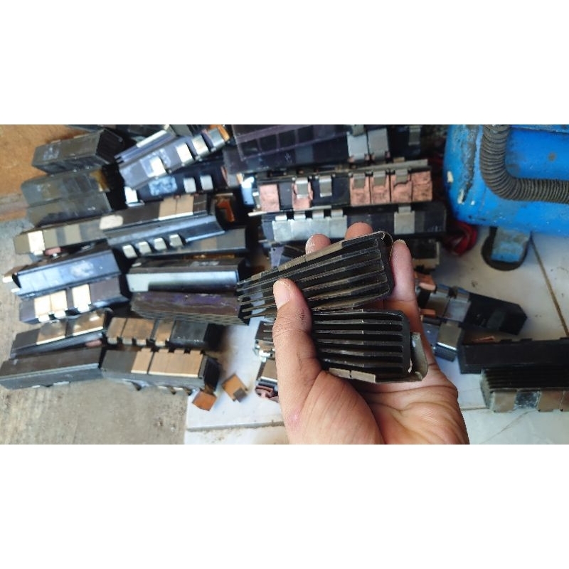 heatsink pendingin hitam eltek + kancingnya